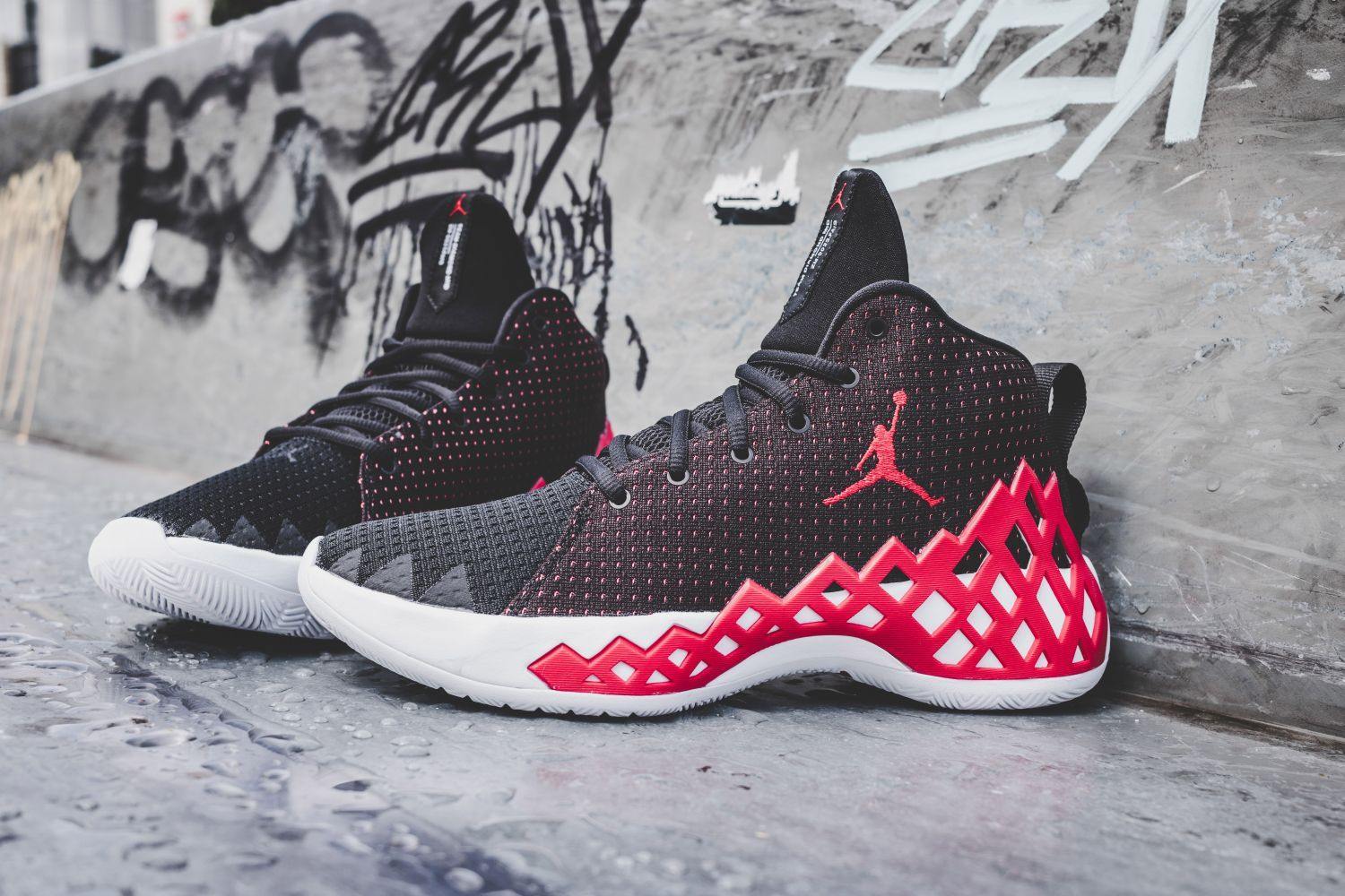 Jordan Jumpman Diamond Mid CI1204-006 - black-university red-white - Brooklyn Footwear x Fashion